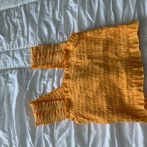 URBAN OUTFITTER CROP/TANK TOP